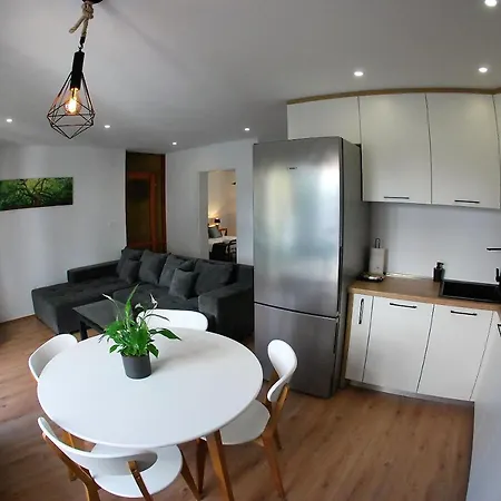 Apartment “tica” Baska Voda